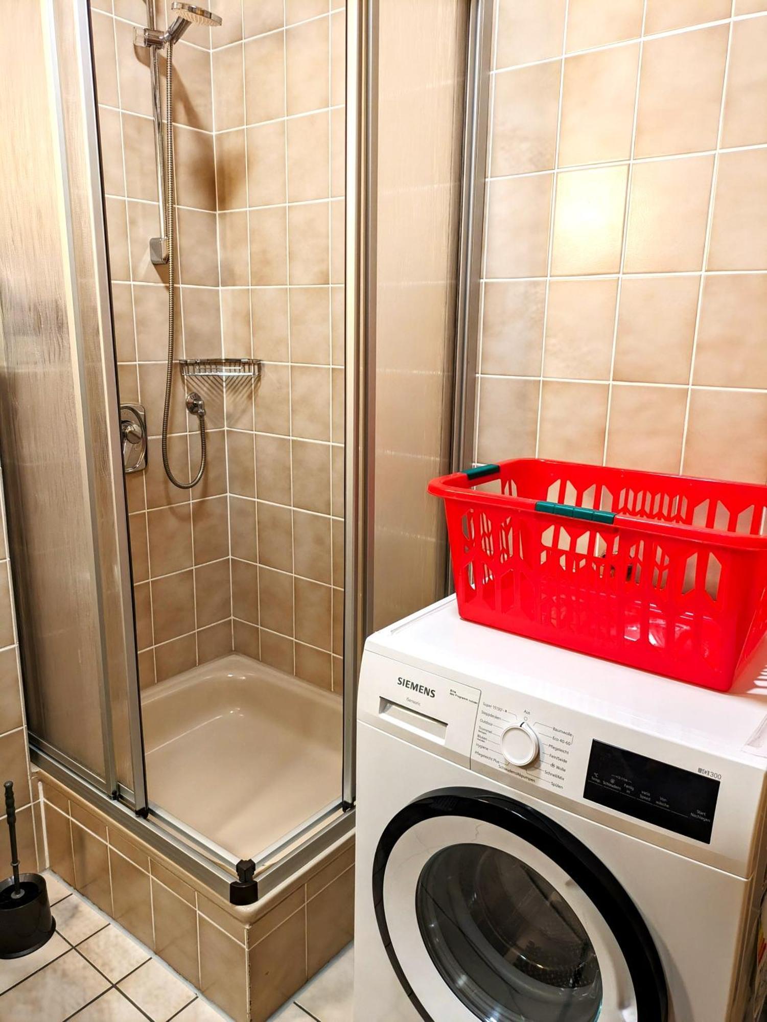 4 Zimmer Geraeumige Und Ruhig Gelegene Ferien- Und Monteurwohnung Nur Fuer Sie Allein Aujvari Vermietungen Spiegelberg Eksteriør billede