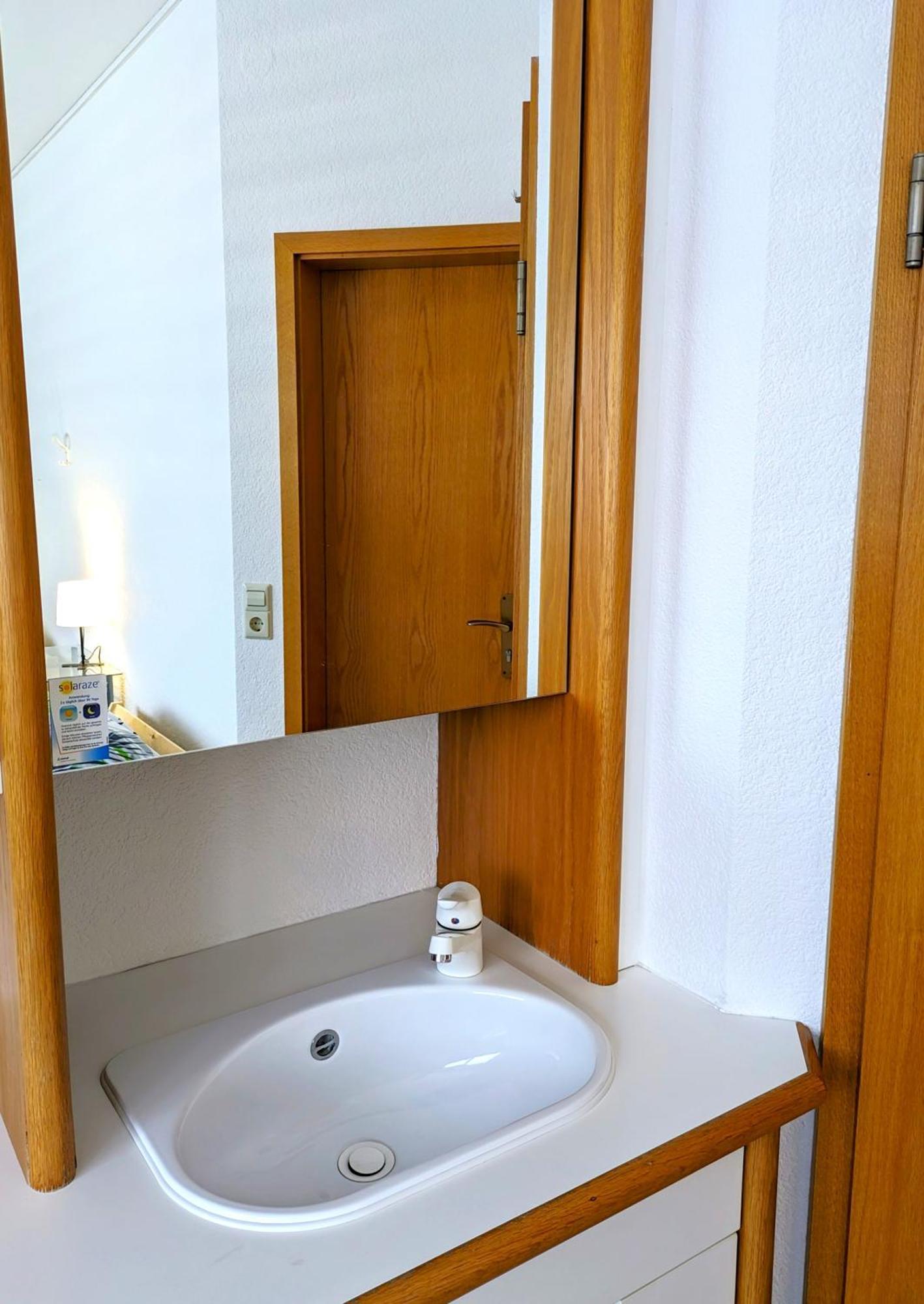 4 Zimmer Geraeumige Und Ruhig Gelegene Ferien- Und Monteurwohnung Nur Fuer Sie Allein Aujvari Vermietungen Spiegelberg Eksteriør billede